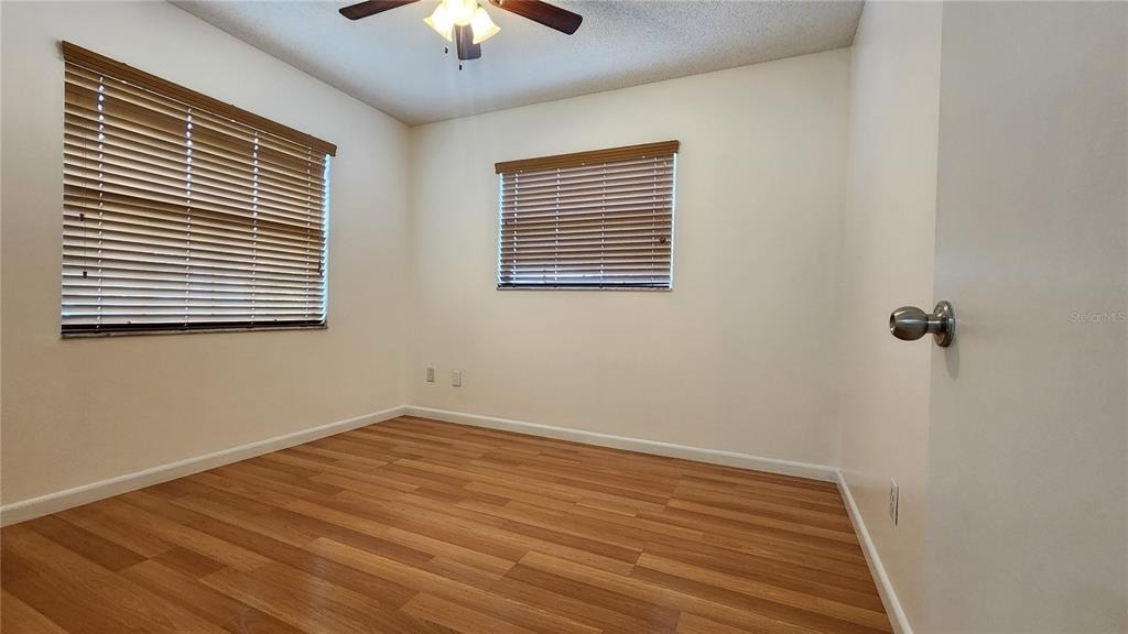 4518 Yorkshire Avenue - Photo 28