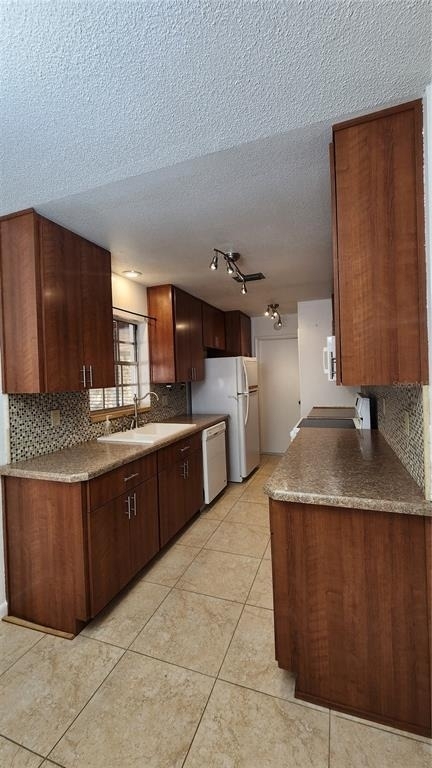 4518 Yorkshire Avenue - Photo 10