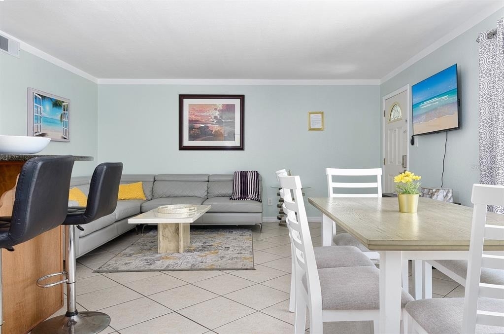 125 110th Avenue - Photo 6