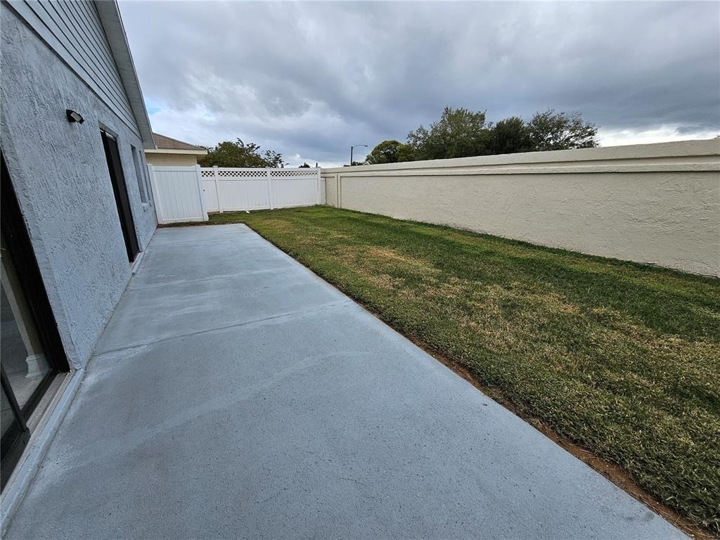 1024 Whalebone Bay Drive - Photo 24