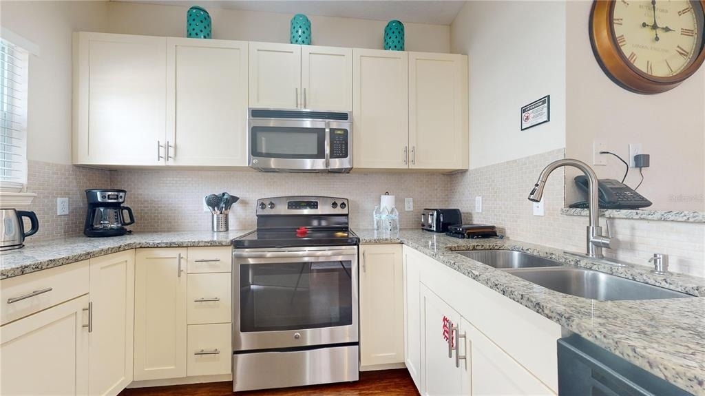 5366 Diplomat Court - Photo 4
