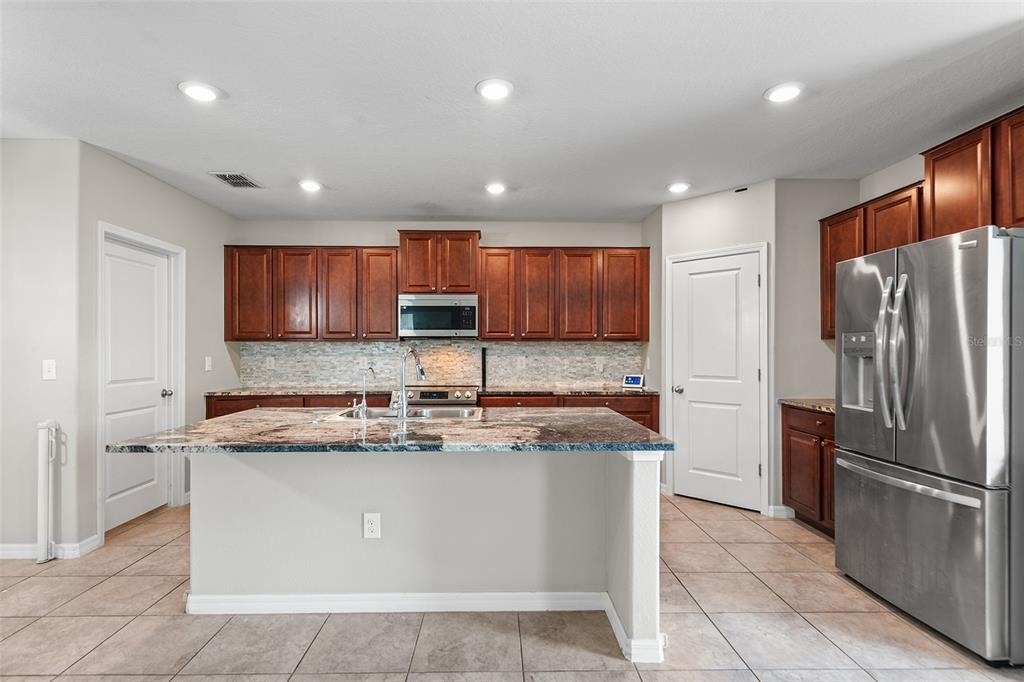 11201 Hudson Hills Lane - Photo 4