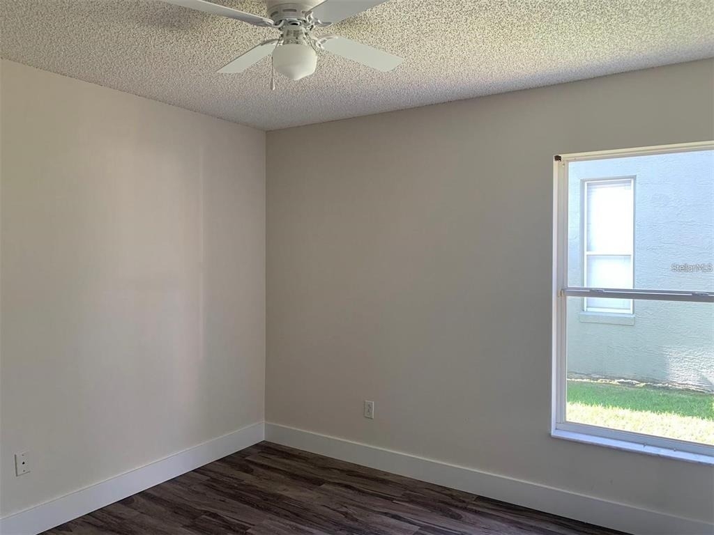 427 Fieldstream Boulevard - Photo 5