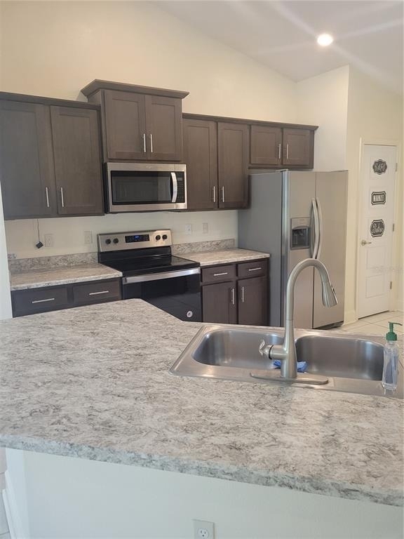 25 Barrington Drive - Photo 3