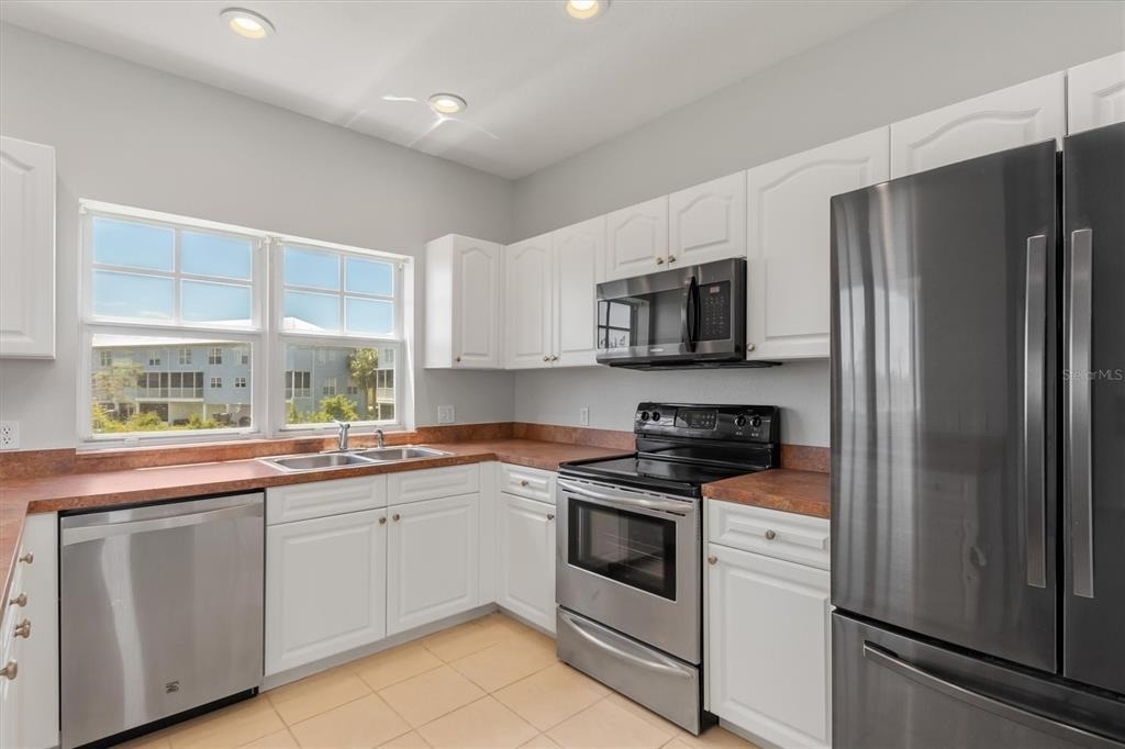 3923 Cape Haze Drive - Photo 30