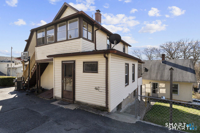 48 Anderson Street - Photo 0