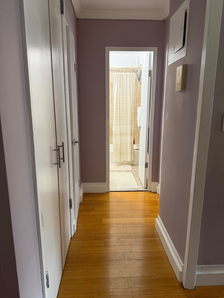 200 Cozine Avenue - Photo 8