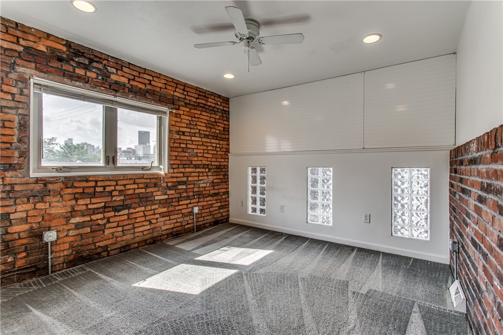 2128 Merriman Way - Photo 17