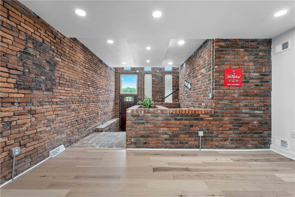 2128 Merriman Way - Photo 3
