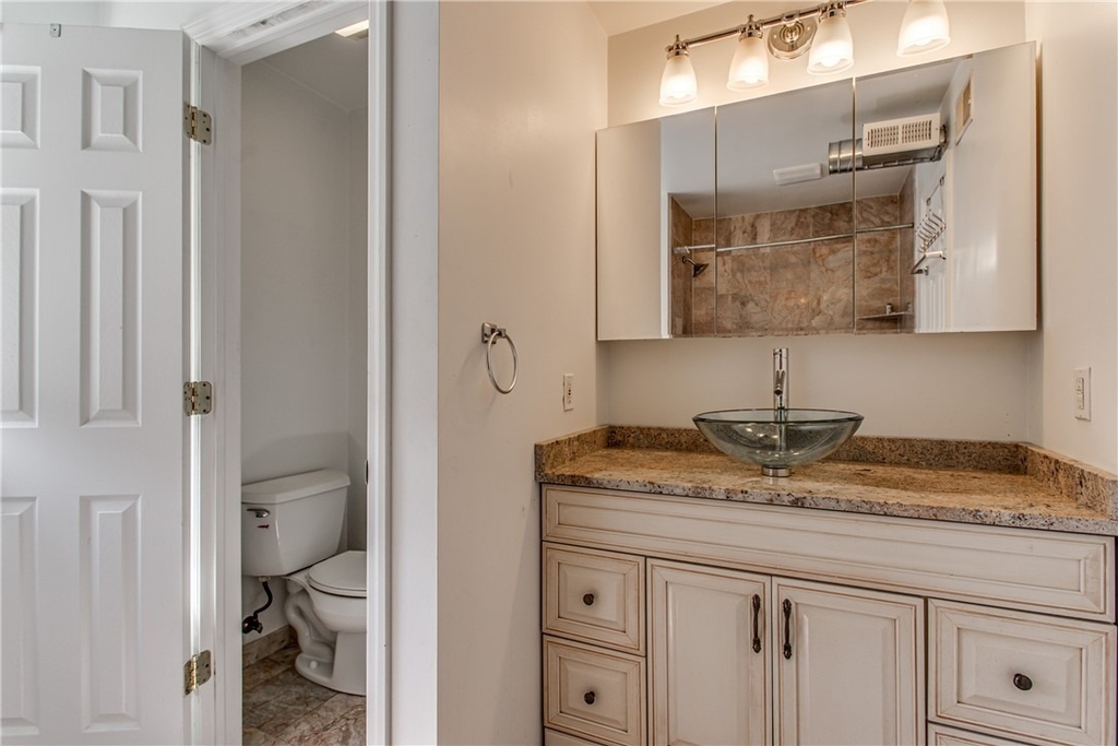 2128 Merriman Way - Photo 27