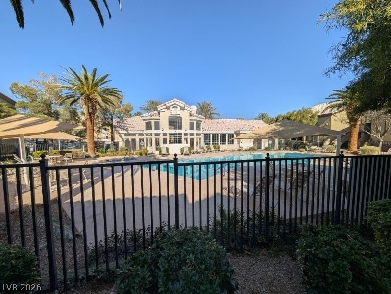 3925 Lazy Pine Street - Photo 1