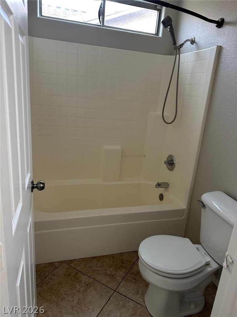 3435 Bella Valencia Court - Photo 4