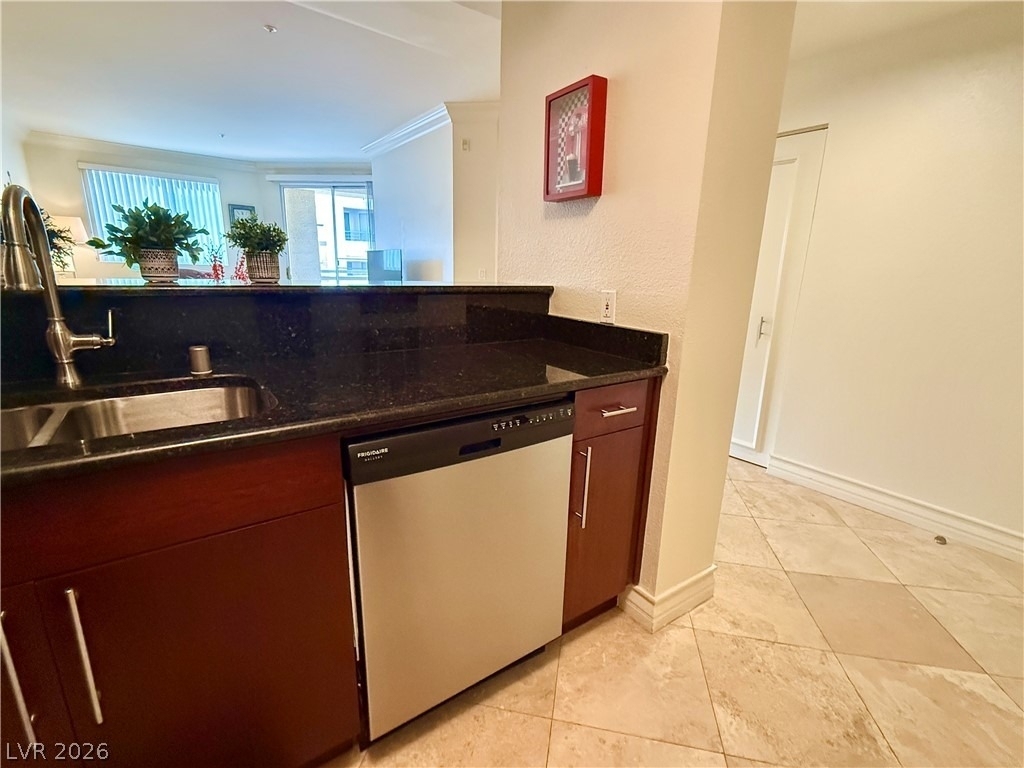 270 E Flamingo Road - Photo 11
