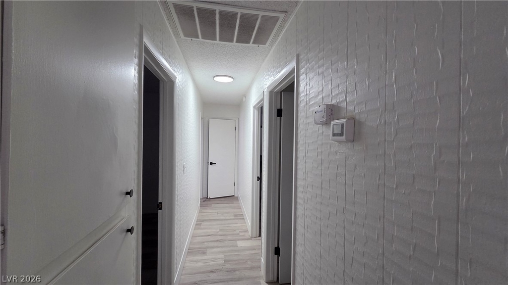 3913 Oakhill Avenue - Photo 10