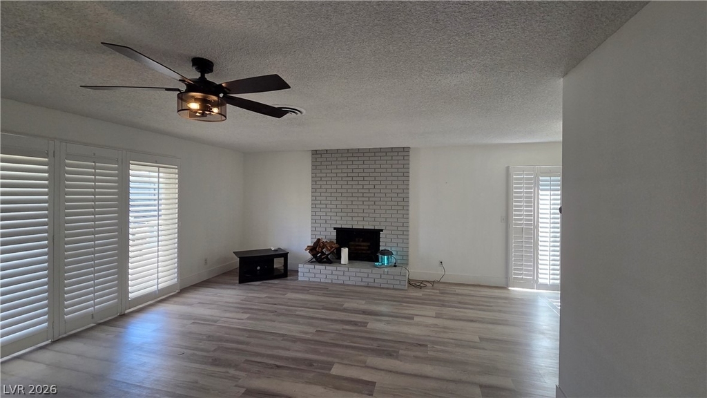 3913 Oakhill Avenue - Photo 12