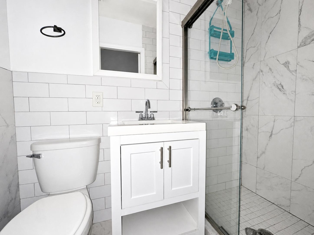 188 Claremont Avenue - Photo 9