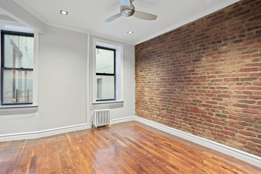 432 East 13th Street - Photo 5
