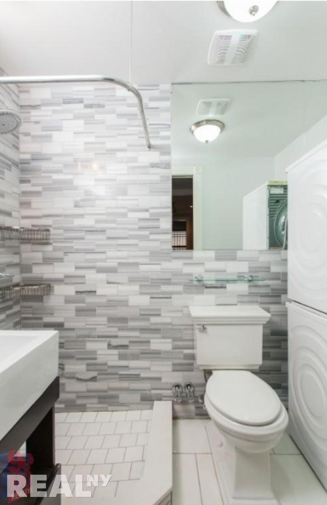 West 53rd Street - Photo 3