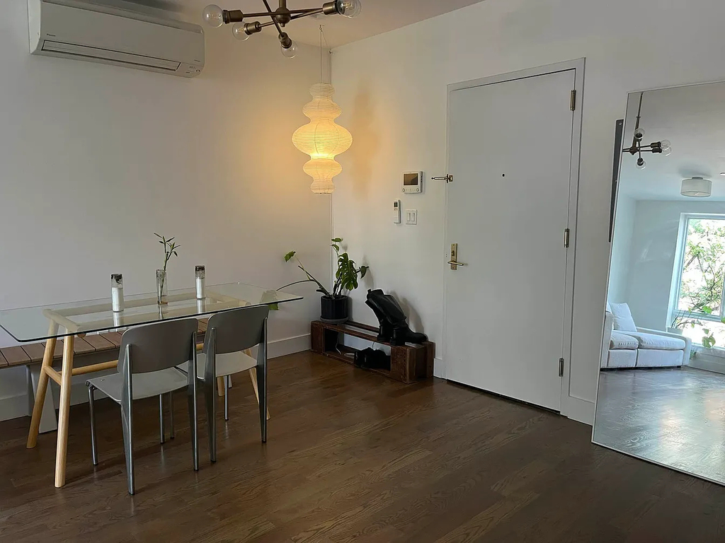 484 Gates Avenue - Photo 6