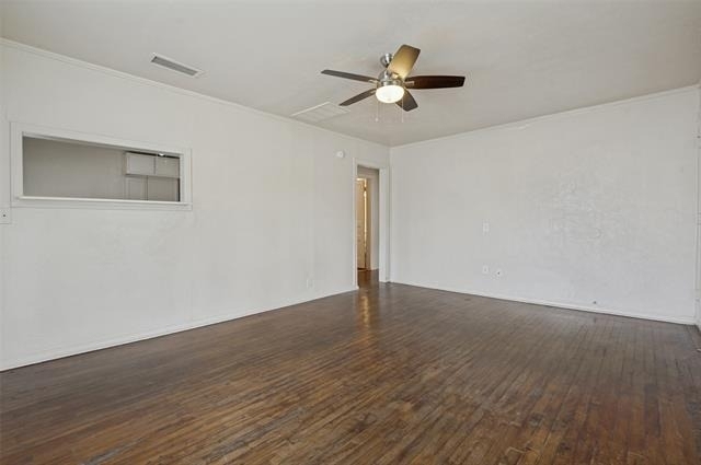1106 Jackson Street - Photo 2