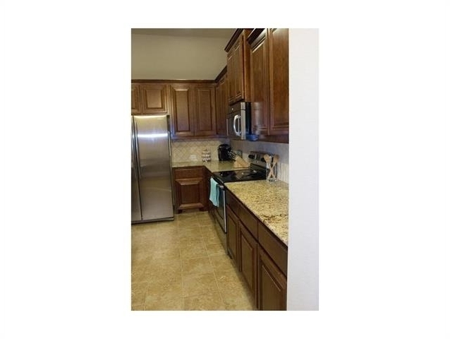 4307 Oak Bluff Road - Photo 7
