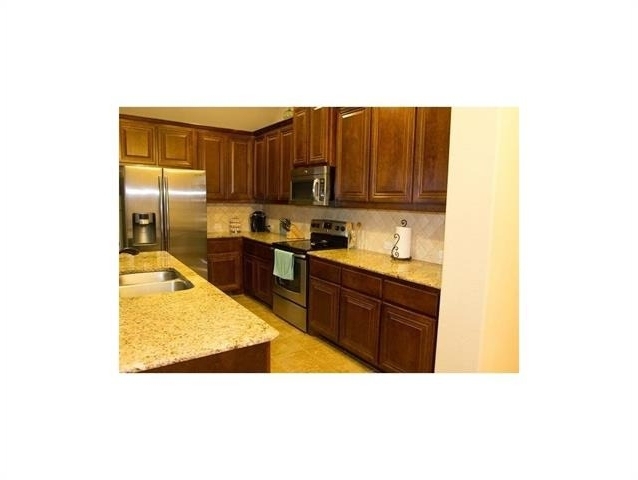4307 Oak Bluff Road - Photo 6