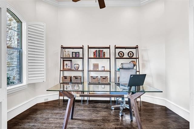 4828 Pyramid Drive - Photo 9