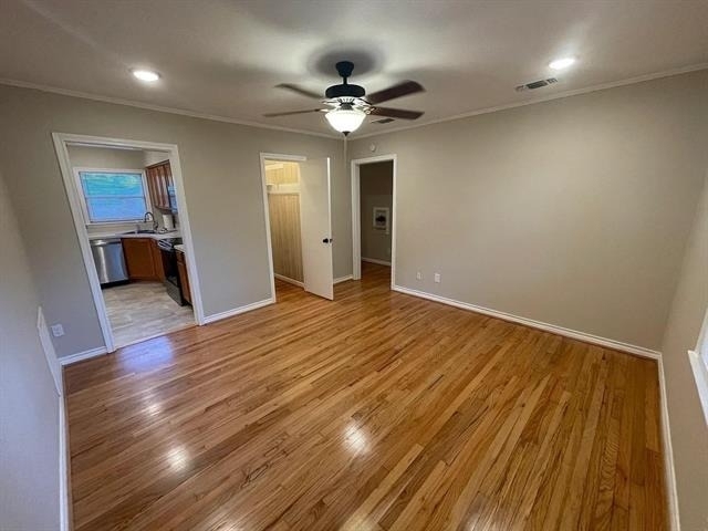 805 20th Street - Photo 1