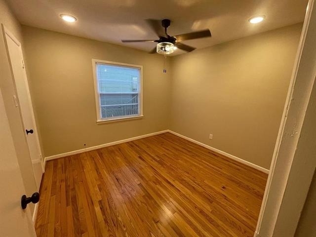 805 20th Street - Photo 9