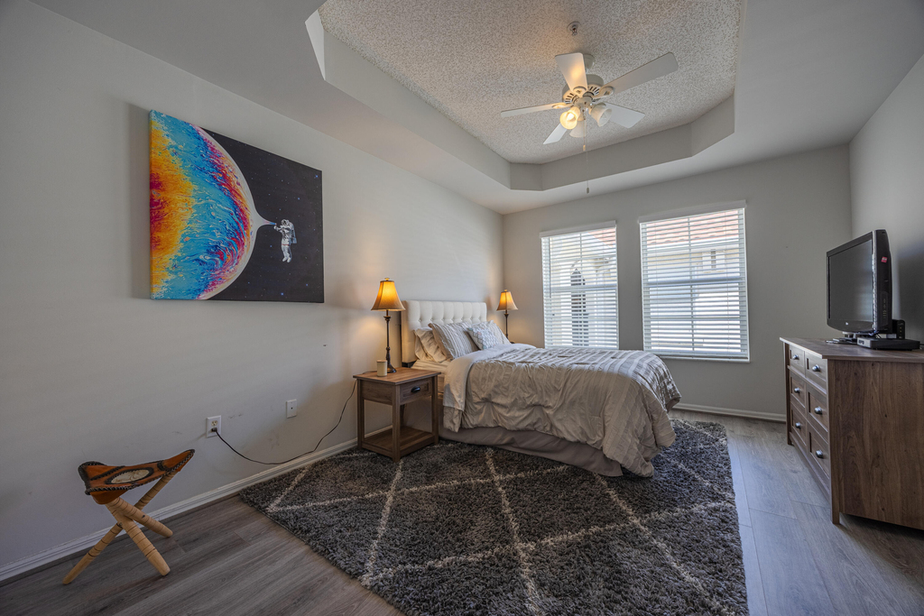 2412 Tuscany Way - Photo 9