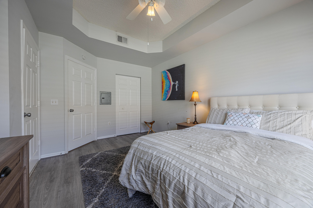2412 Tuscany Way - Photo 11