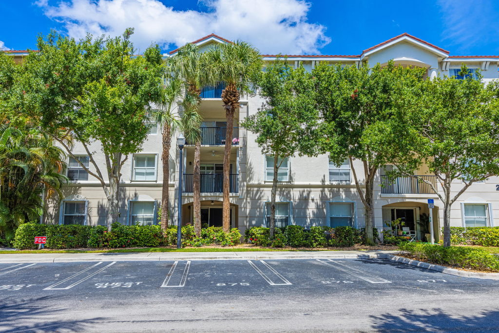 2412 Tuscany Way - Photo 28