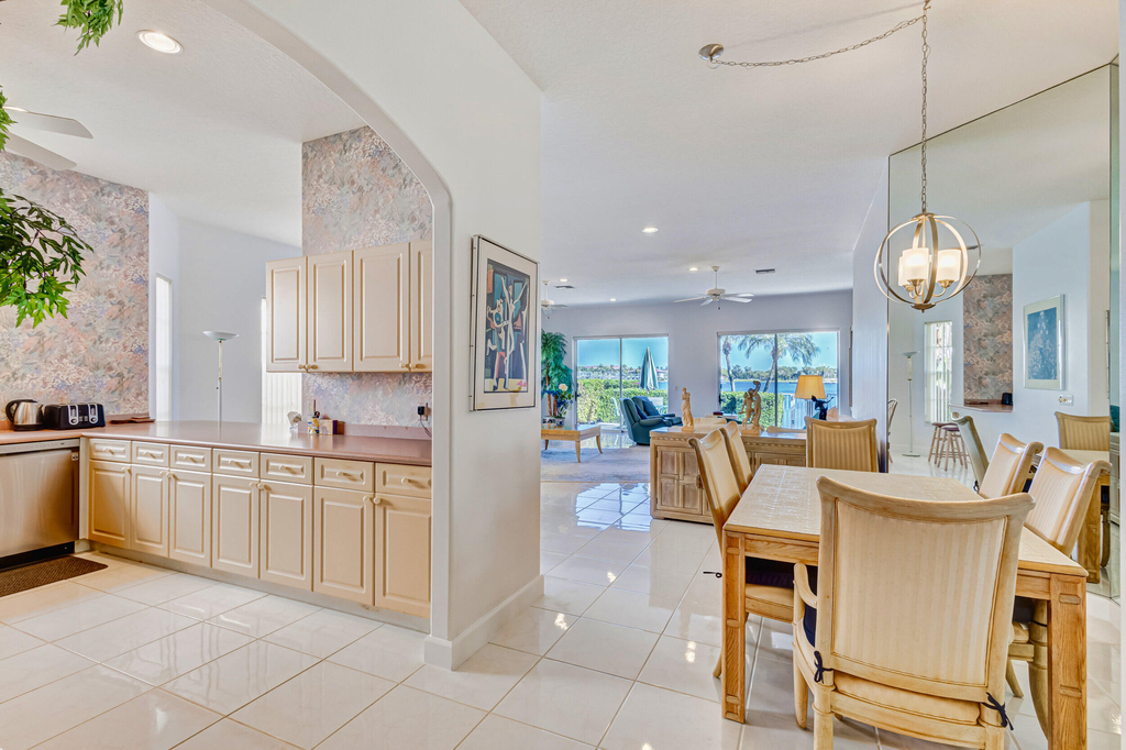 919 Augusta Pointe Drive - Photo 8