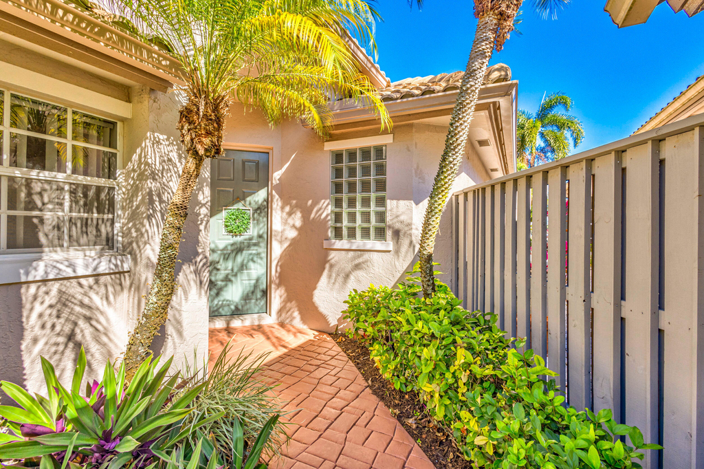 919 Augusta Pointe Drive - Photo 3