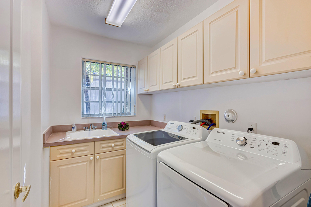919 Augusta Pointe Drive - Photo 32