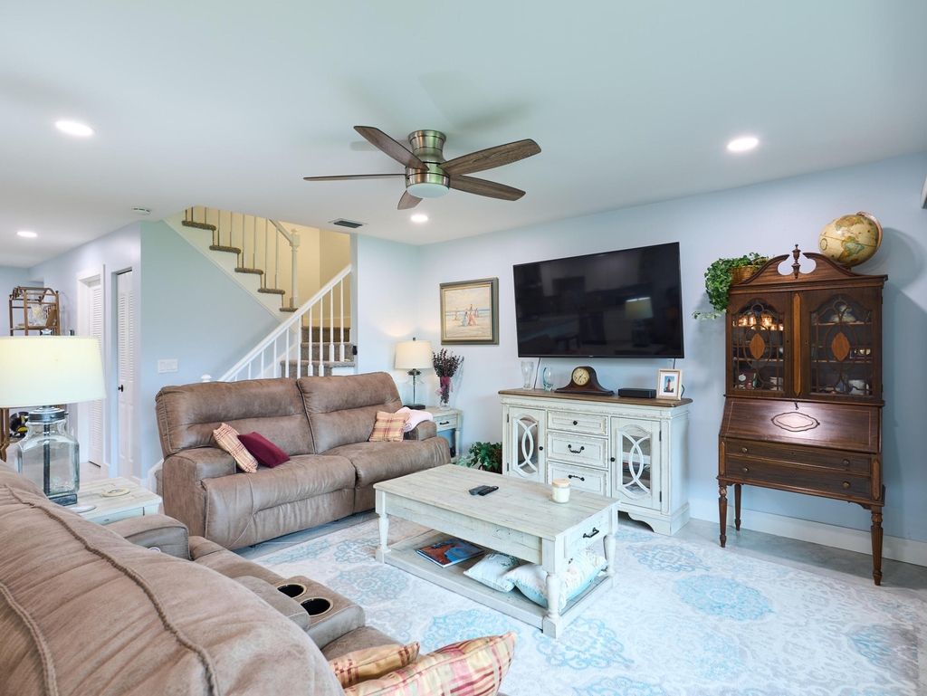 9130 Se Riverfront Terrace - Photo 6
