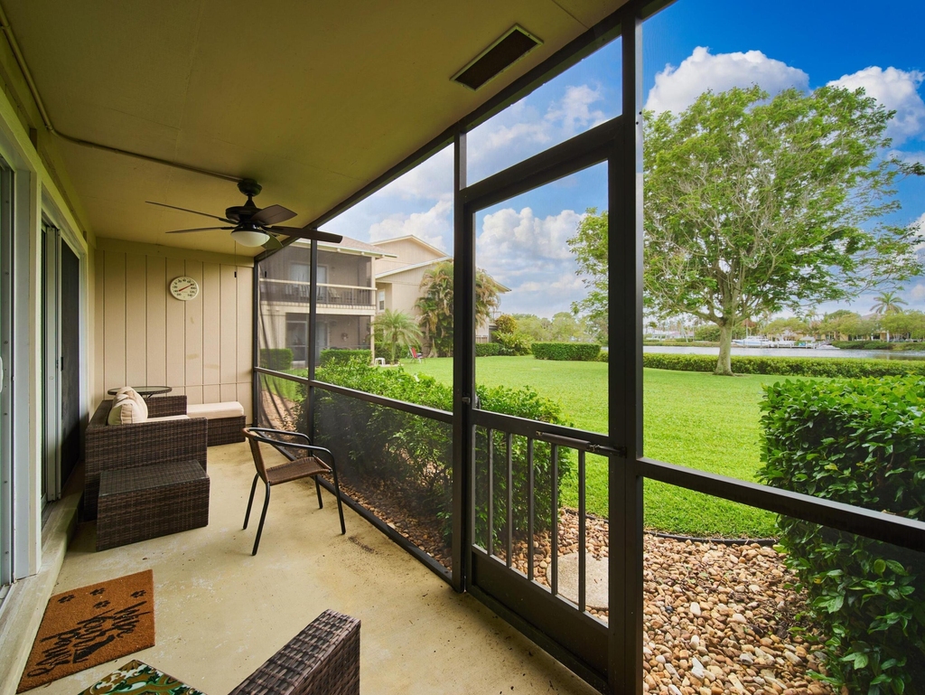 9130 Se Riverfront Terrace - Photo 8