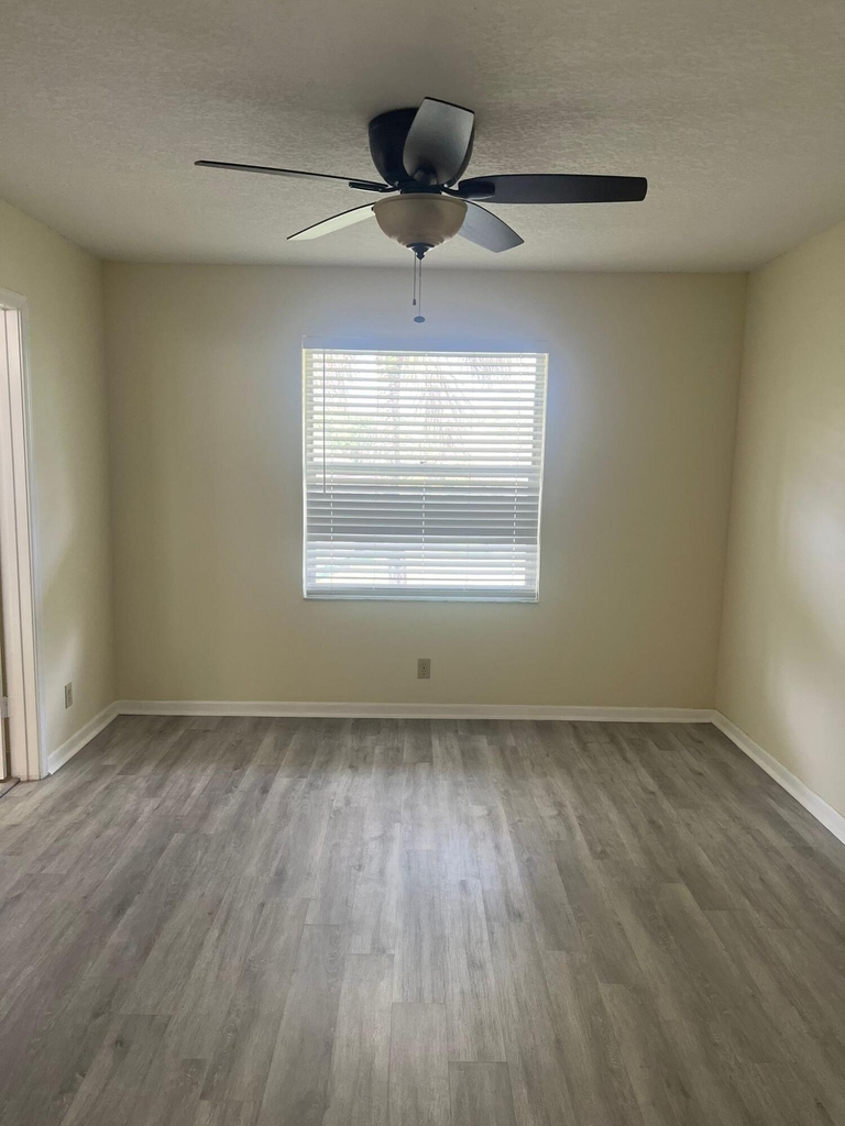 9993 Three Lakes Circle - Photo 6