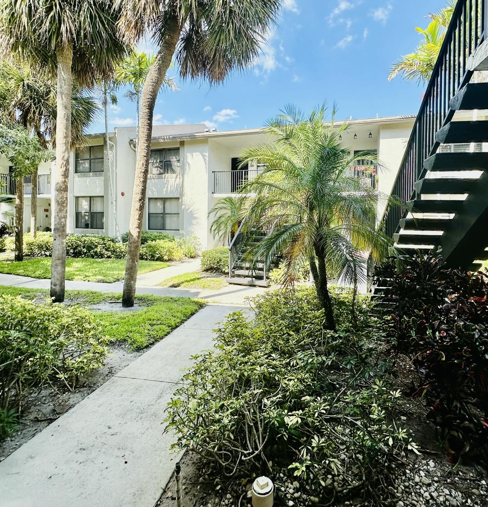 1250 S Military Trail - Photo 1