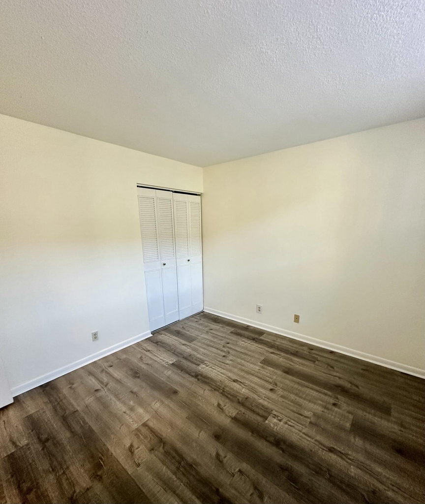 1250 S Military Trail - Photo 14