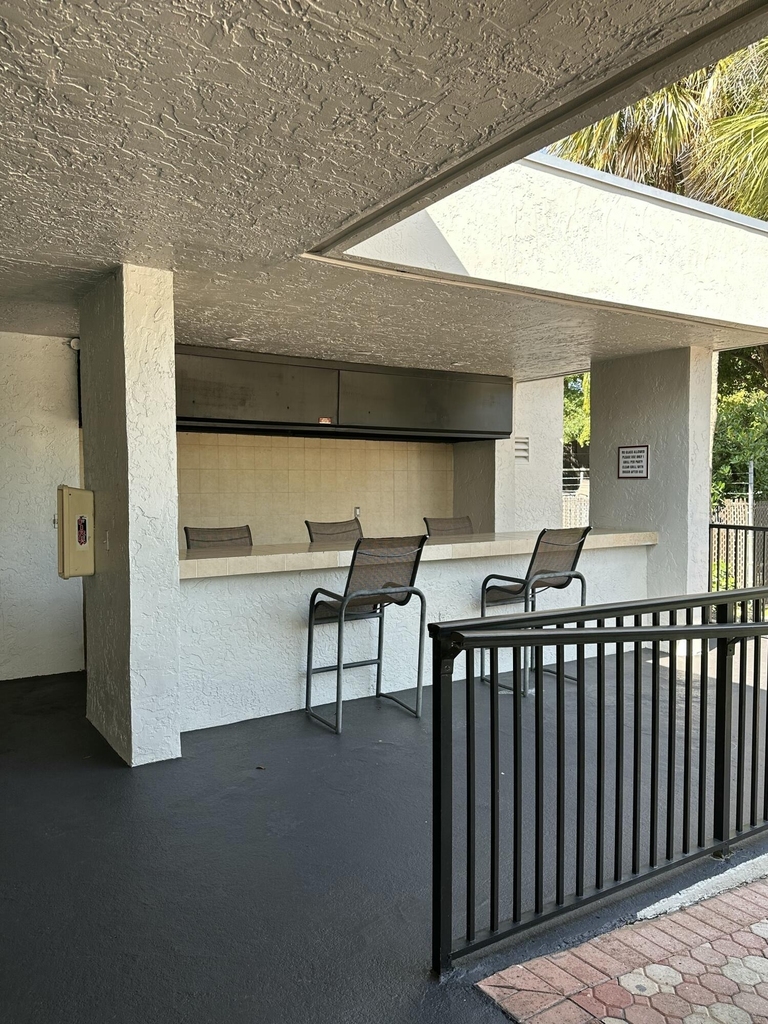 1250 S Military Trail - Photo 31
