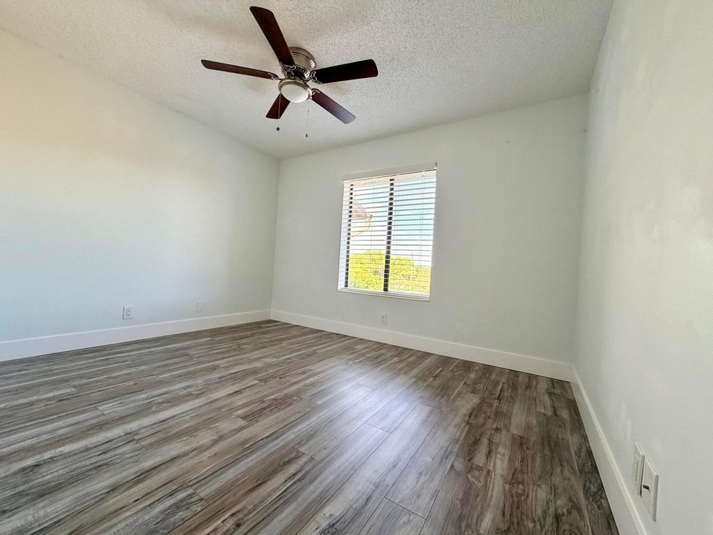 616 Sea Pine Way Way - Photo 11