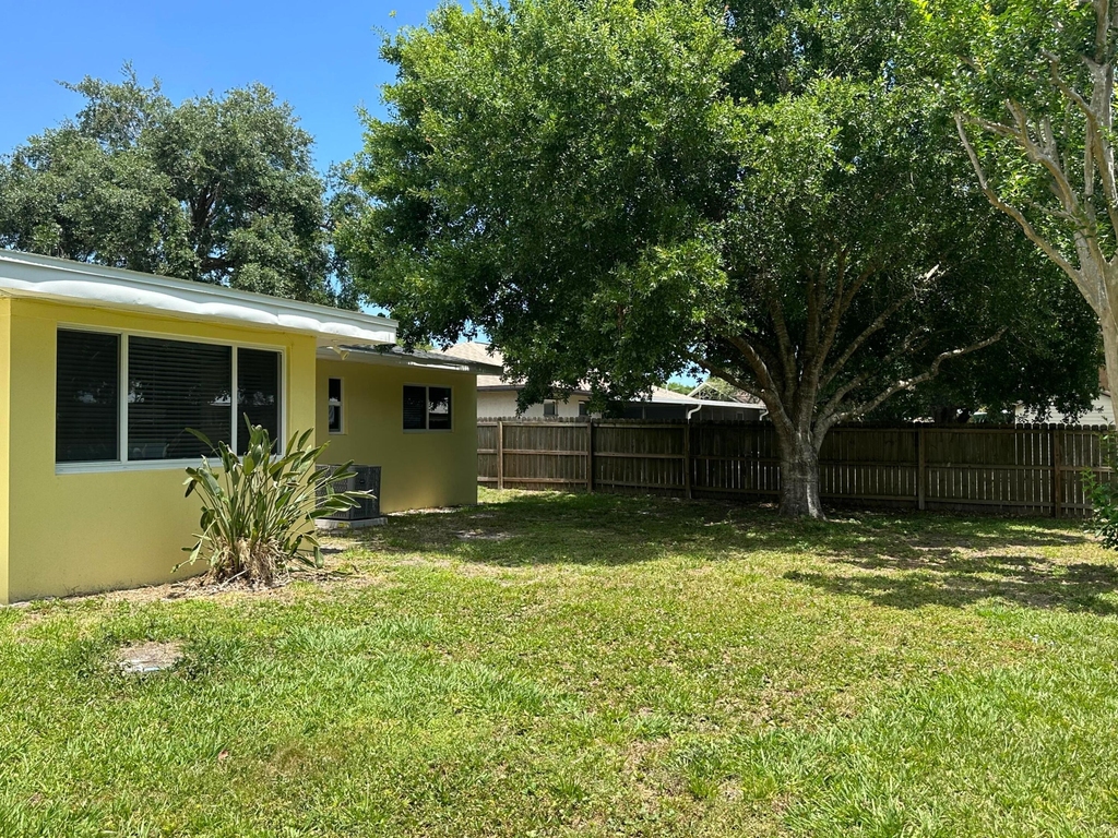2745 Atlantic Boulevard - Photo 4