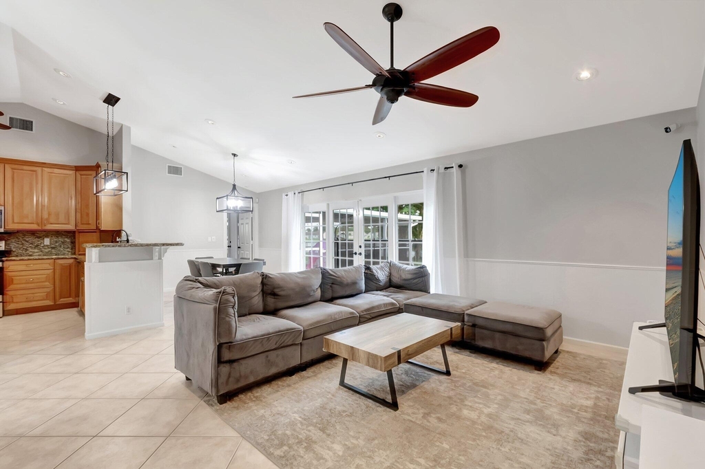 9680 Lancaster Place - Photo 15