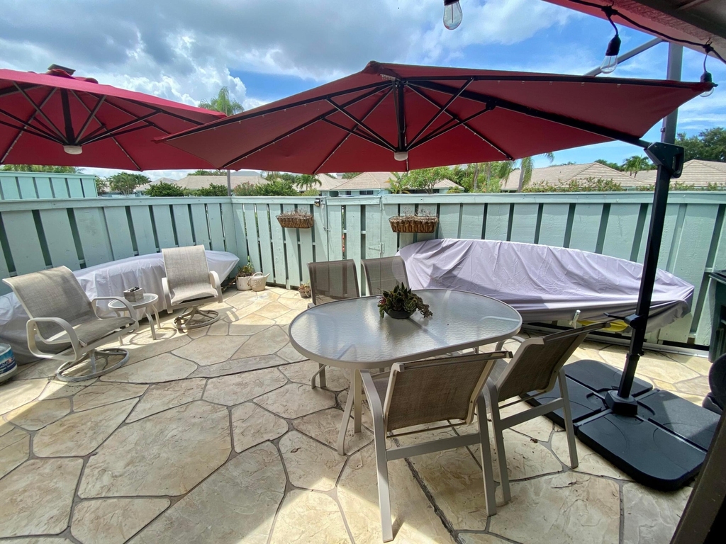 1127 E Seminole Avenue - Photo 13