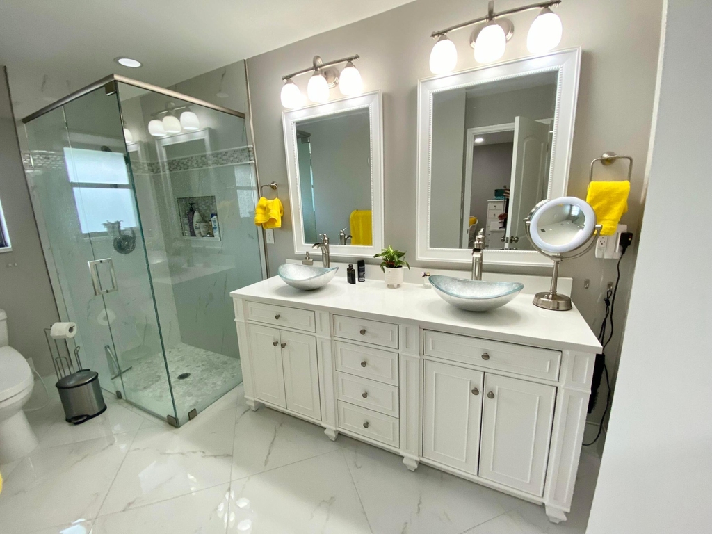 1127 E Seminole Avenue - Photo 8