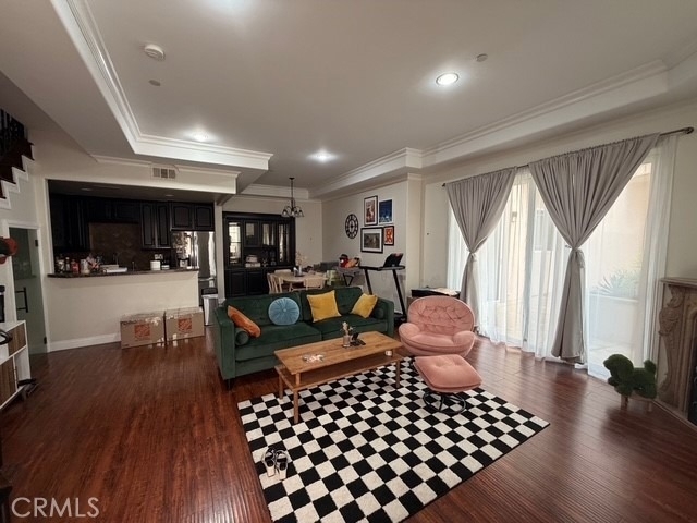 631 E Magnolia - Photo 5