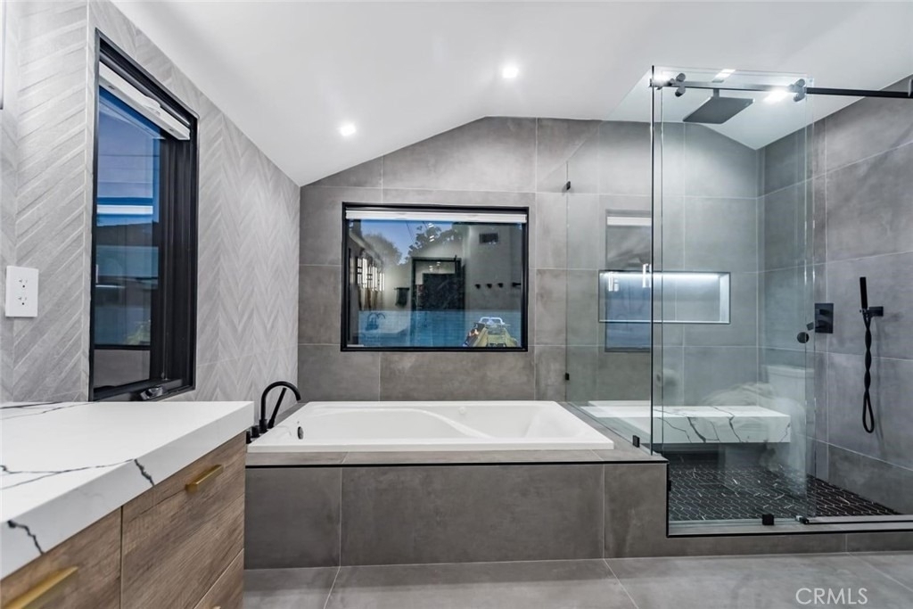 4627 Ethel Ave - Photo 16