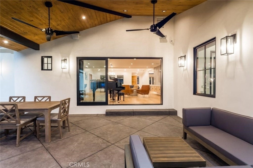 4627 Ethel Ave - Photo 18