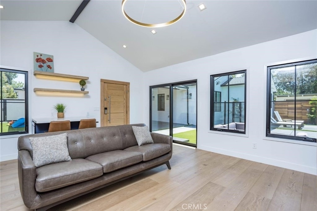 4627 Ethel Ave - Photo 21